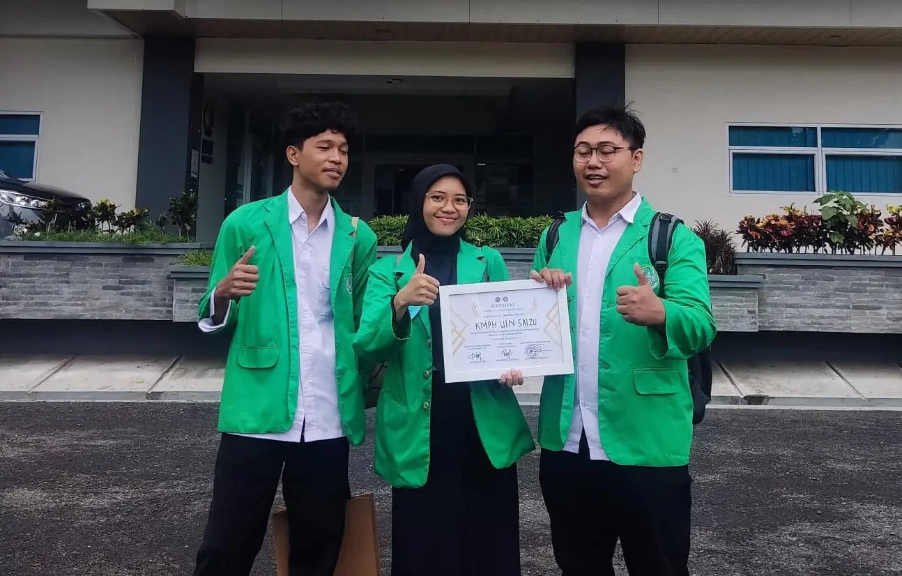 Hebat, Dua Tim Fakultas Syariah UIN Saizu Raih Prestasi Gemilang Kompetisi Debat Hukum